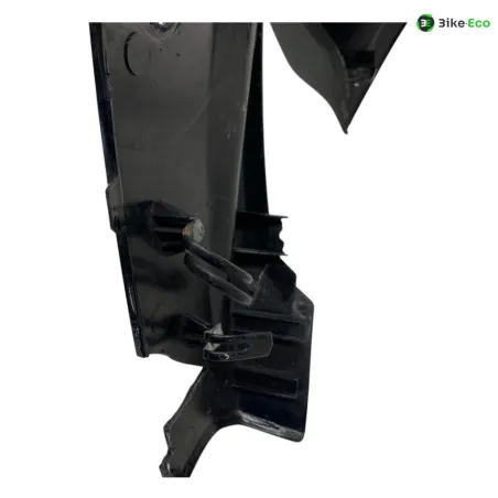 Cache carenage tete de fourche HONDA CBR 125 R 2004-2006