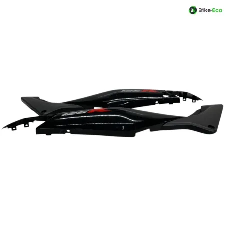 Cache carenage coque arriere HONDA CBR 125 R 2004-2006