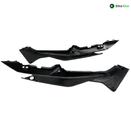Cache carenage coque arriere HONDA CBR 125 R 2004-2006