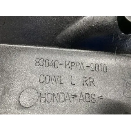 Cache carenage coque arriere HONDA CBR 125 R 2004-2006