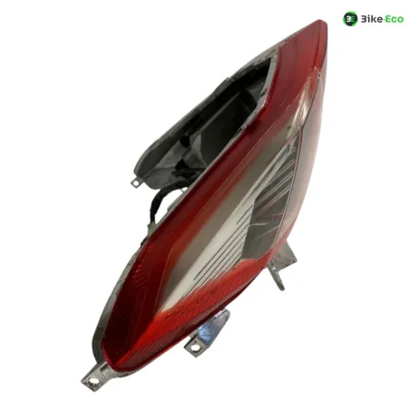 Feu arriere SYM GTS 125 2014-2016 EFI