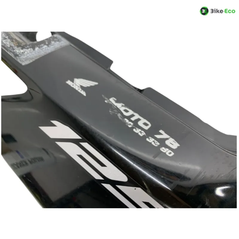 Cache carenage coque arriere HONDA CBR 125 R 2004-2006
