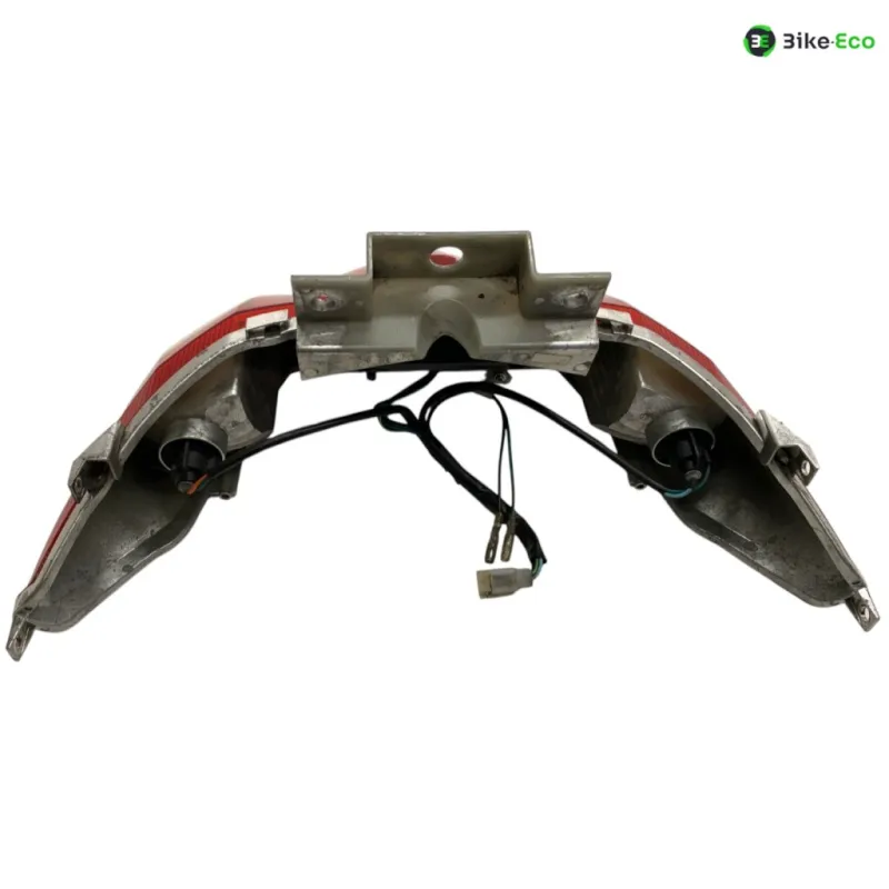 Feu arriere SYM GTS 125 2014-2016 EFI