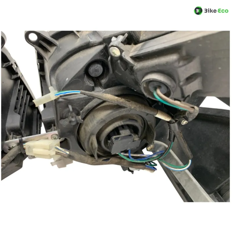 Optique (feux)(phare) SYM GTS 125 2014-2016 EFI