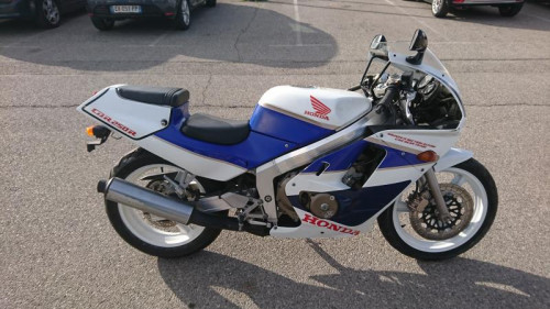 HONDA CBR 250 R-II