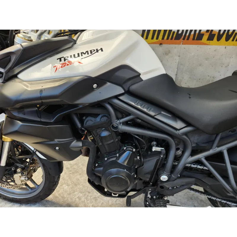 TRIUMPH TIGER 800 XC