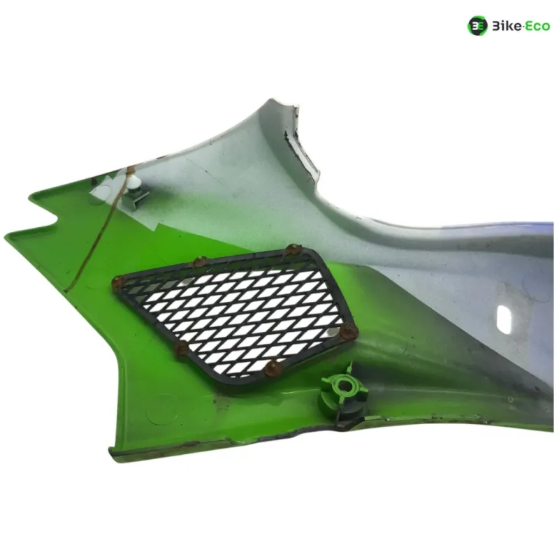 Cache carenage coque arriere droit KAWASAKI ZXR 400 1991-1999