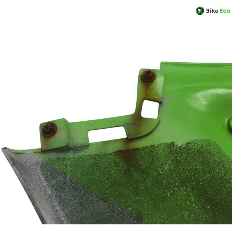 Cache flanc de carenage droit KAWASAKI ZXR 400 1991-1999