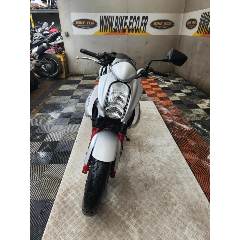 KAWASAKI ER6 N 650