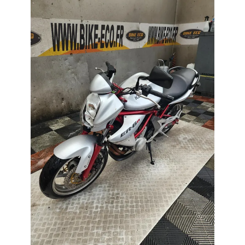 KAWASAKI ER6 N 650