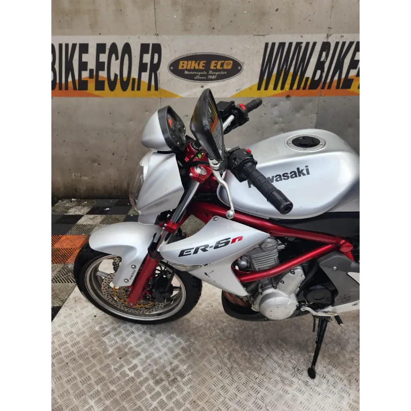 KAWASAKI ER6 N 650