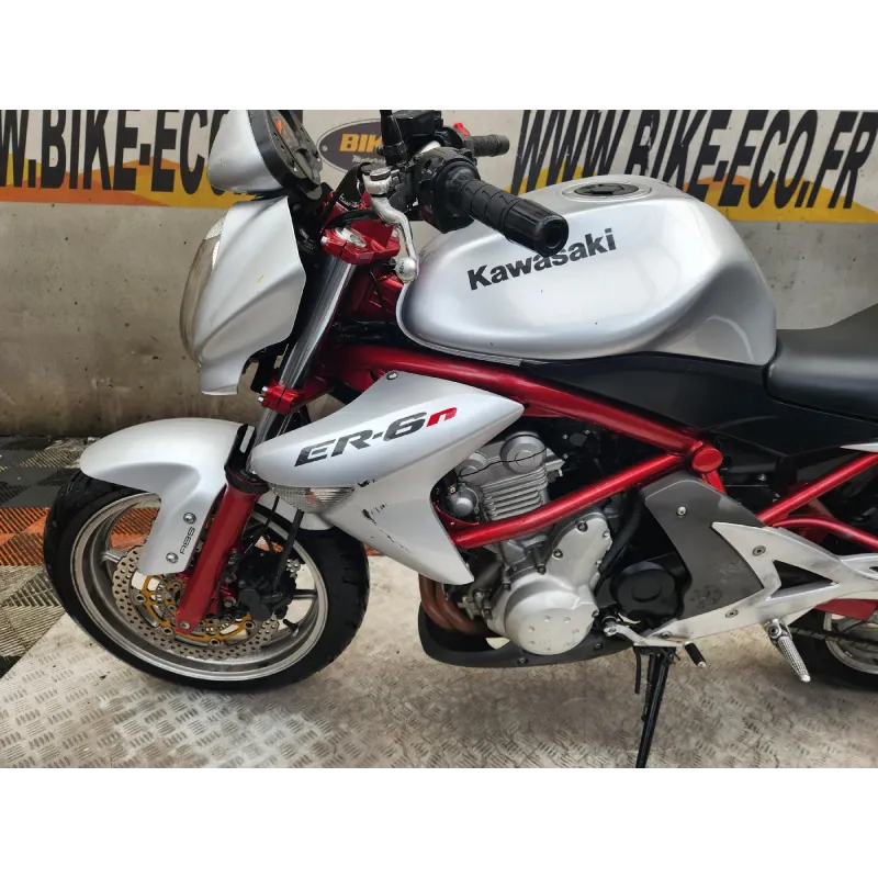 KAWASAKI ER6 N 650