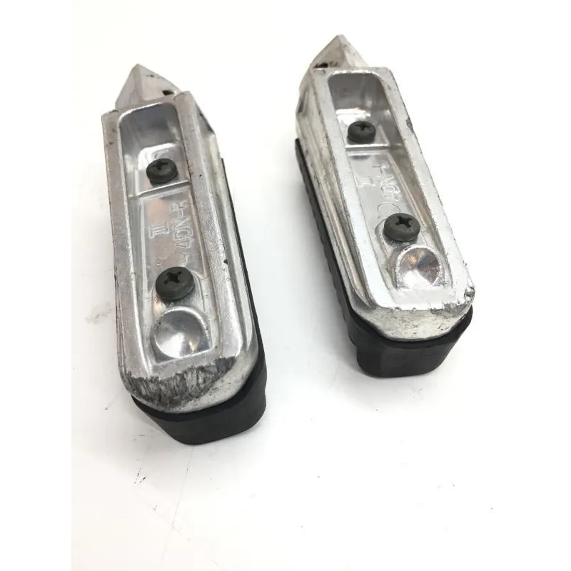 Repose pieds arriere droit gauche YAMAHA XP 500 2005-2007 TMAX ABS