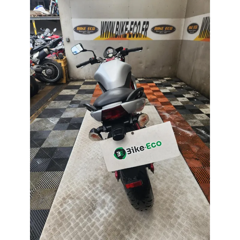 KAWASAKI ER6 N 650