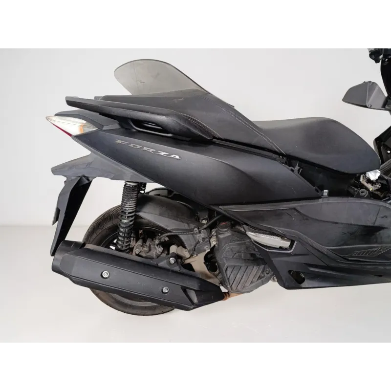 HONDA FORZA 125