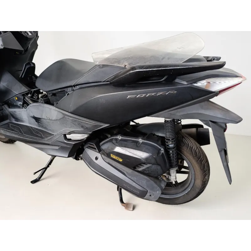 HONDA FORZA 125