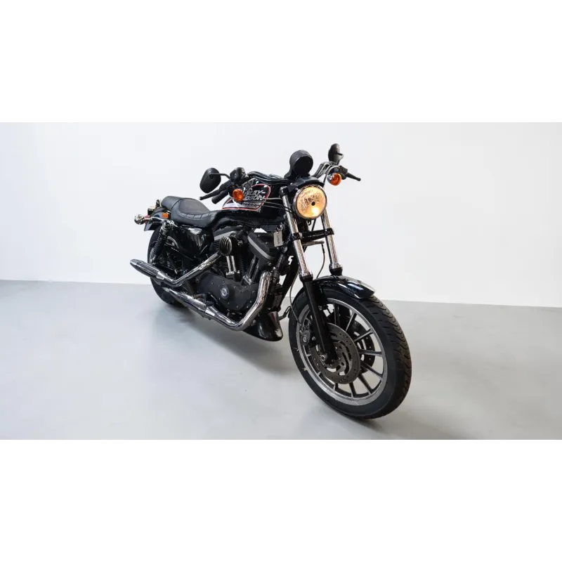 HARLEY DAVIDSON SPORTSTER 883