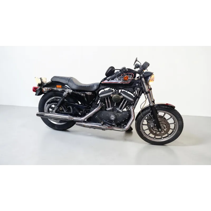 HARLEY DAVIDSON SPORTSTER 883