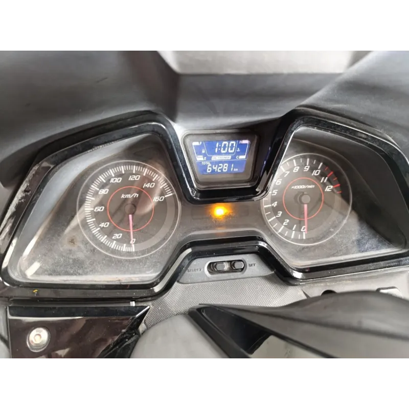 HONDA FORZA 125