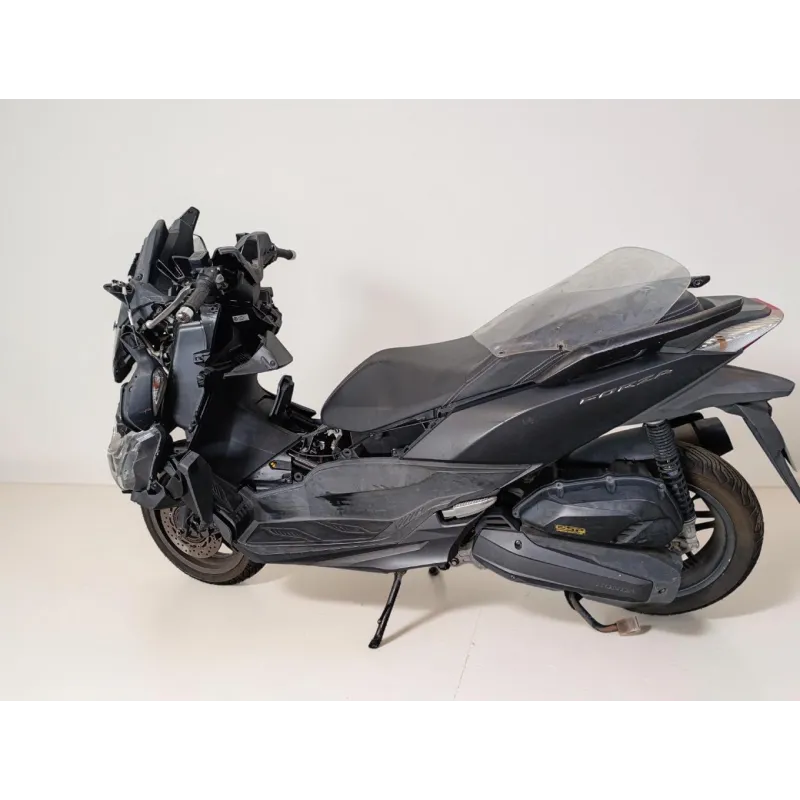 HONDA FORZA 125