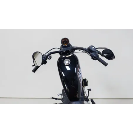 HARLEY DAVIDSON SPORTSTER 883
