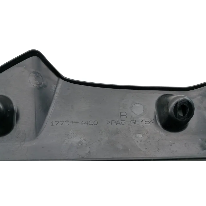 Ecope radiateur droit SUZUKI GSR 600 2006 - 2011