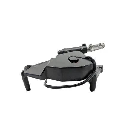 Carter pignon de sortie de boite SUZUKI GSR 600 2006 - 2011