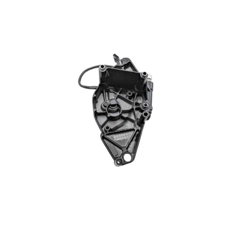 Carter pignon de sortie de boite SUZUKI GSR 600 2006 - 2011