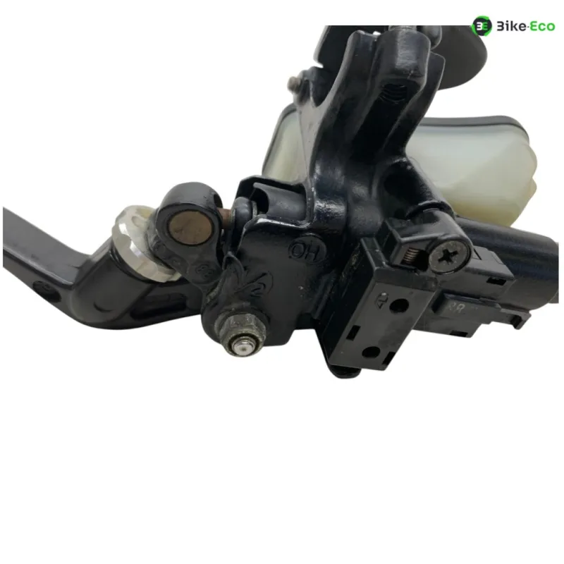 Maitre cylindre embrayage MV AGUSTA BRUTALE 990 R 2010-2011