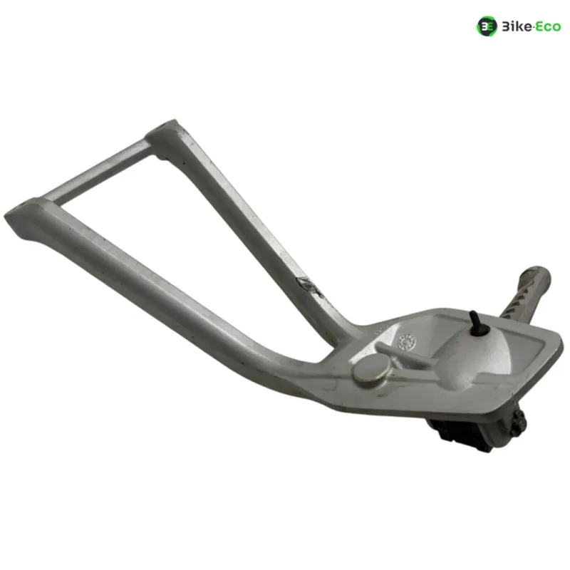 Platine et repose pieds arriere droit MV AGUSTA BRUTALE 990 R 2010-2011