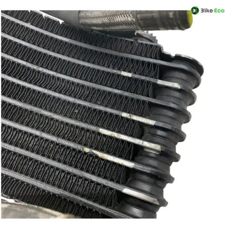Radiateur huile MV AGUSTA BRUTALE 990 R 2010-2011