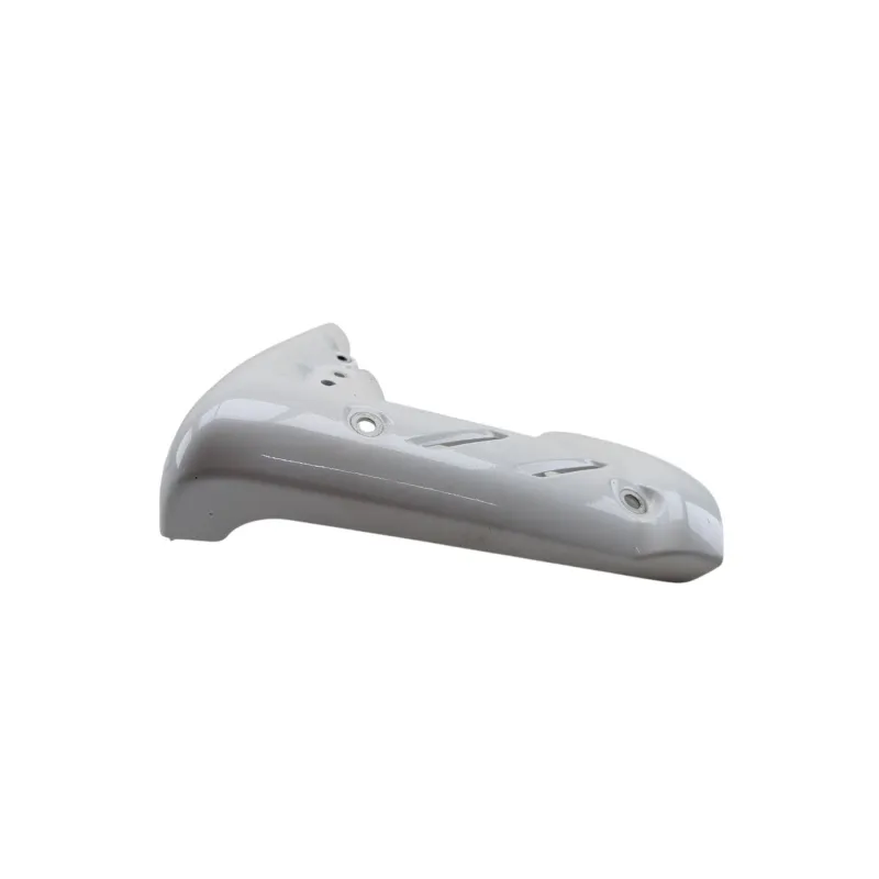 Ecope radiateur gauche TRIUMPH STREET TRIPLE 675 R 2011 - 2012