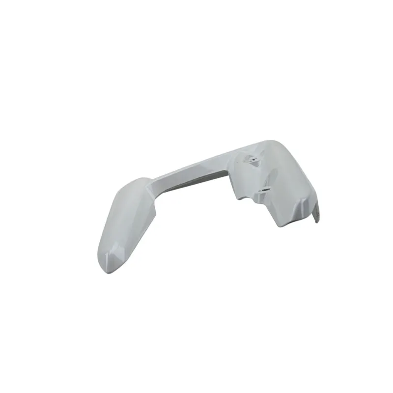 Ecope radiateur gauche TRIUMPH STREET TRIPLE 675 R 2011 - 2012