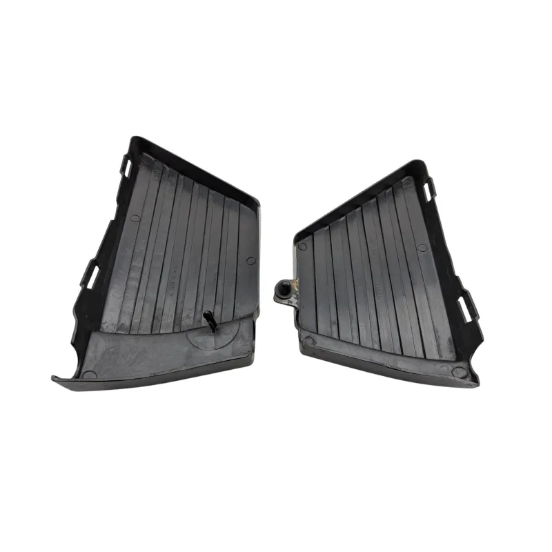 Habillage de cadre droit SUZUKI GSX 400 E 1980 - 1981