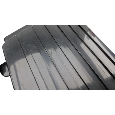 Habillage de cadre droit SUZUKI GSX 400 E 1980 - 1981