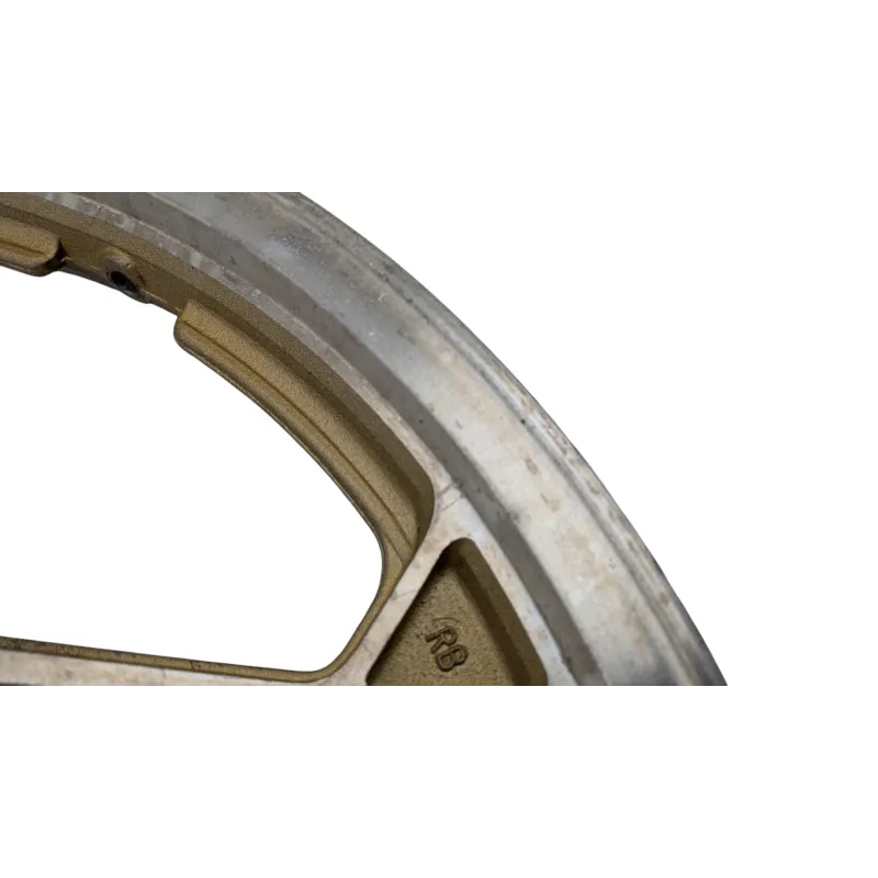 Jante arriere SUZUKI GSX 400 E 1980 - 1981
