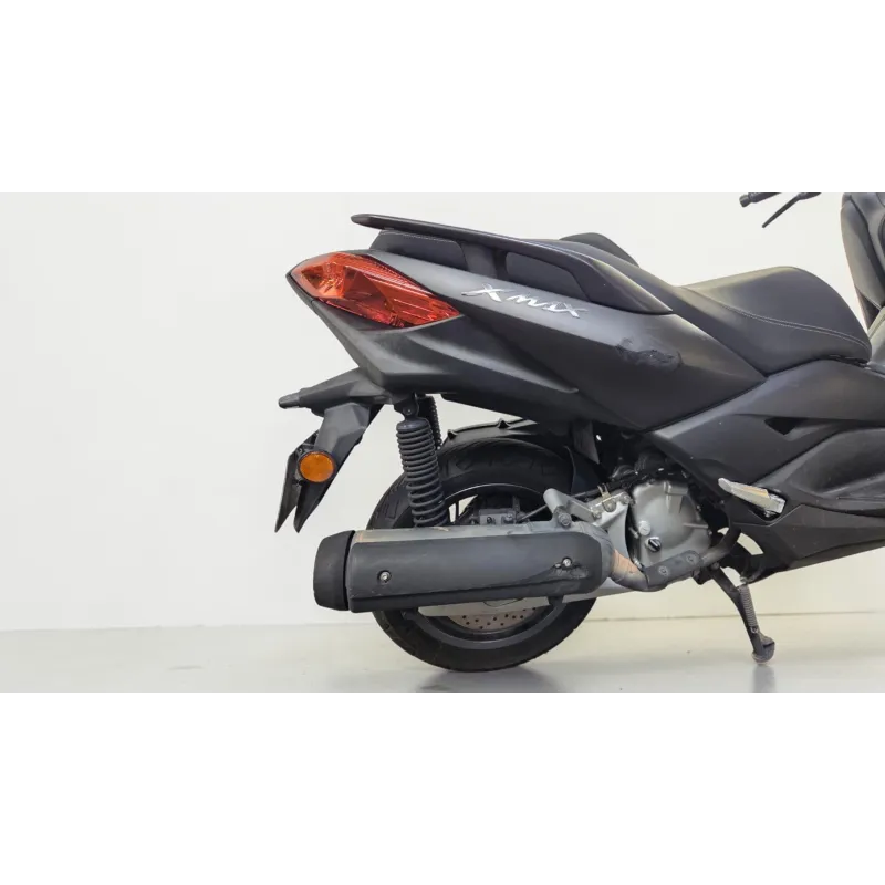 YAMAHA X MAX 125