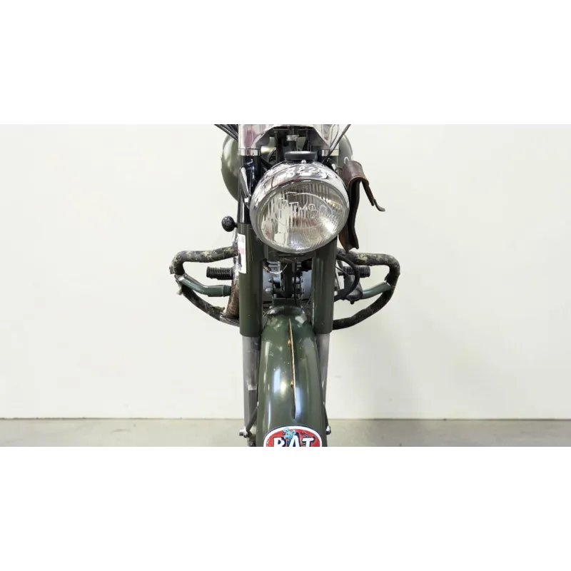 ROYAL ENFIELD CLASSIC 500