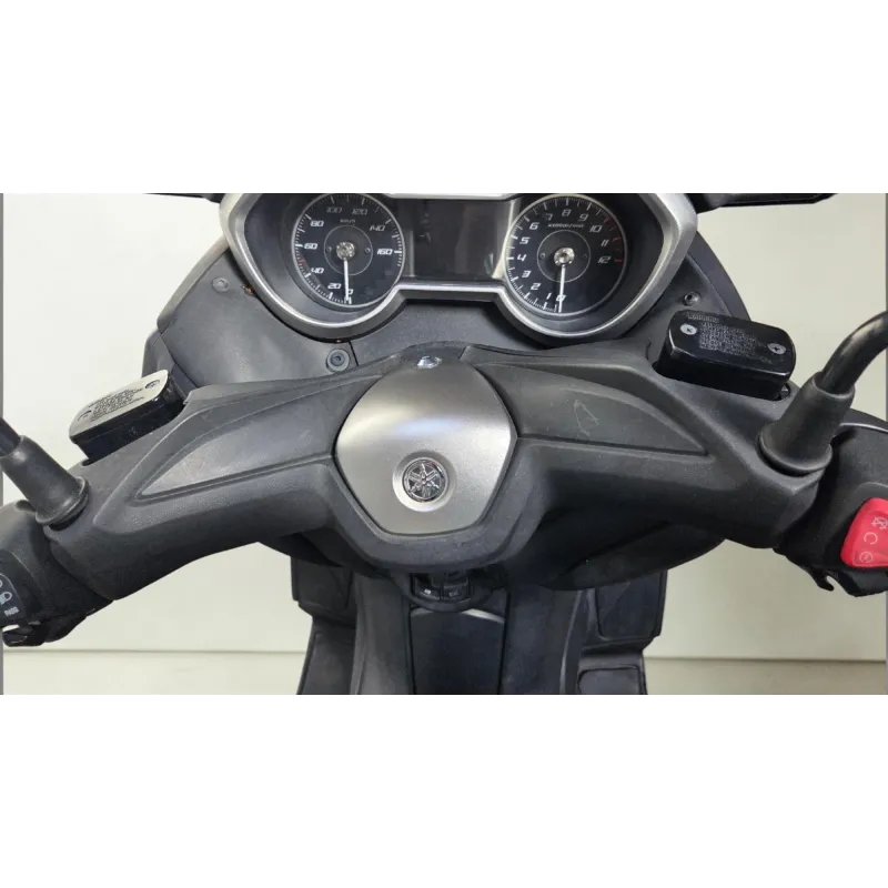 YAMAHA X MAX 125