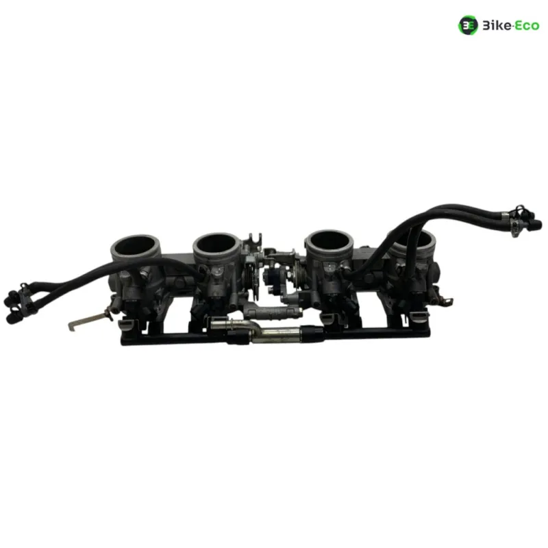 Rampe d'injection MV AGUSTA BRUTALE 990 R 2010-2011