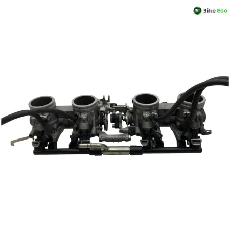 Rampe d'injection MV AGUSTA BRUTALE 990 R 2010-2011