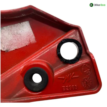 Cache carenage coque arriere gauche MV AGUSTA BRUTALE 990 R 2010-2011