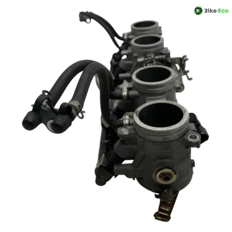 Rampe d'injection MV AGUSTA BRUTALE 990 R 2010-2011