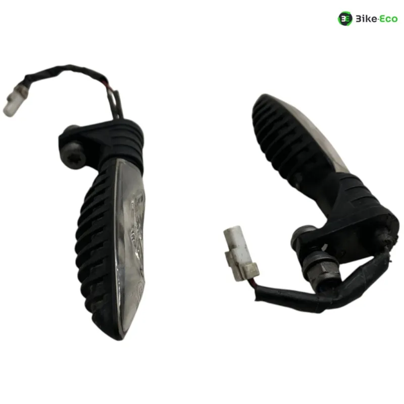 Clignotants avant MV AGUSTA BRUTALE 990 R 2010-2011