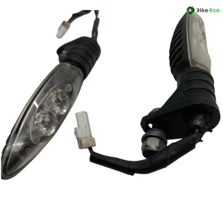 Clignotants avant MV AGUSTA BRUTALE 990 R 2010-2011
