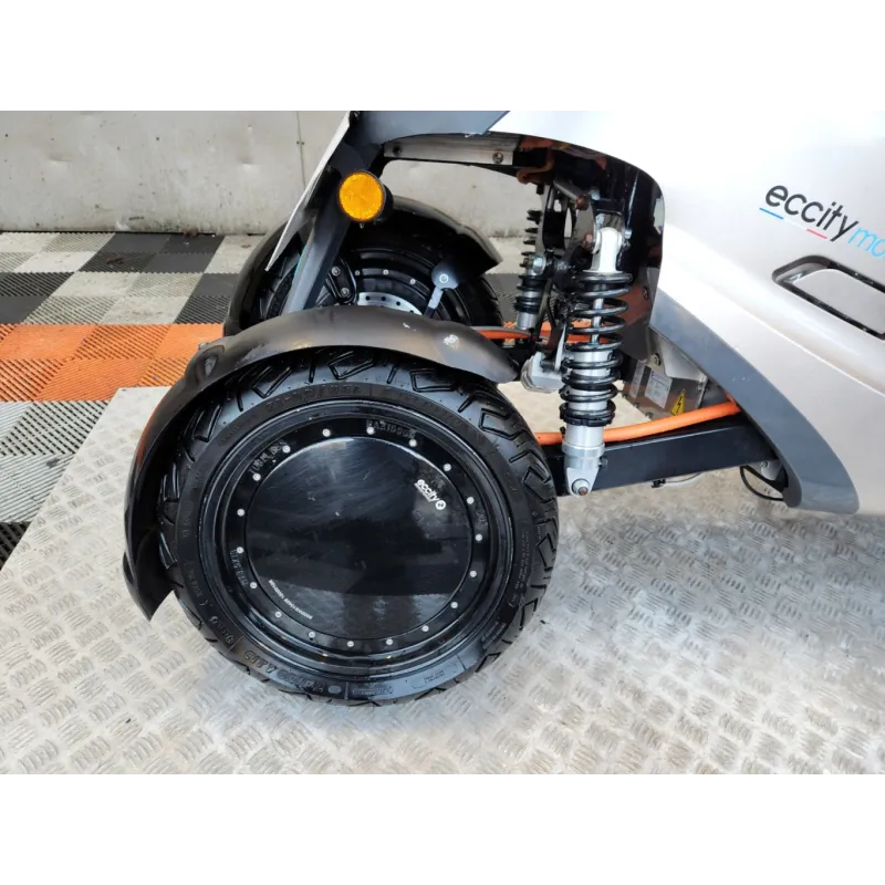 ECCITY MOTOCYCLES ECTY MODEL 3