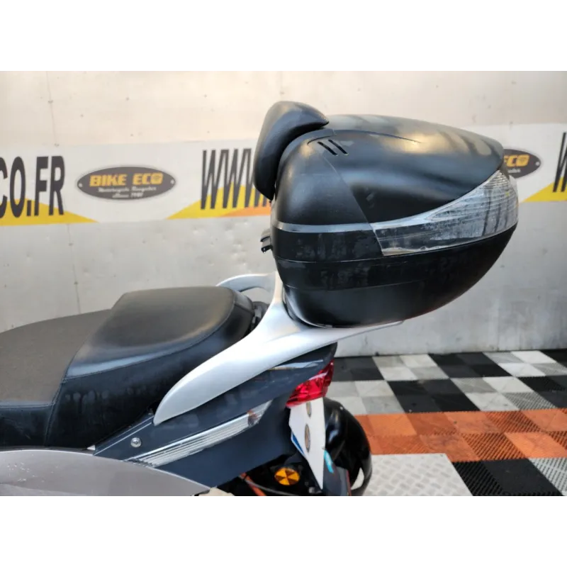 ECCITY MOTOCYCLES ECTY MODEL 3