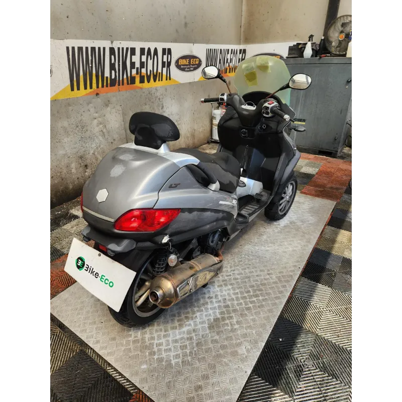 PIAGGIO MP 400 LT