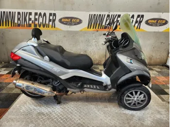 PIAGGIO MP 400 LT