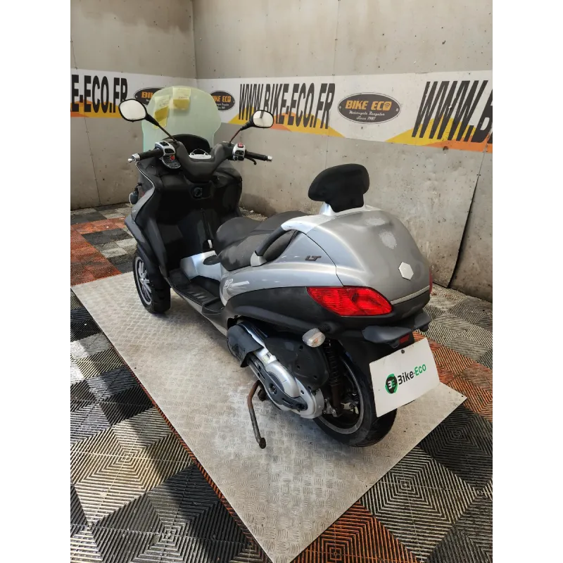 PIAGGIO MP 400 LT